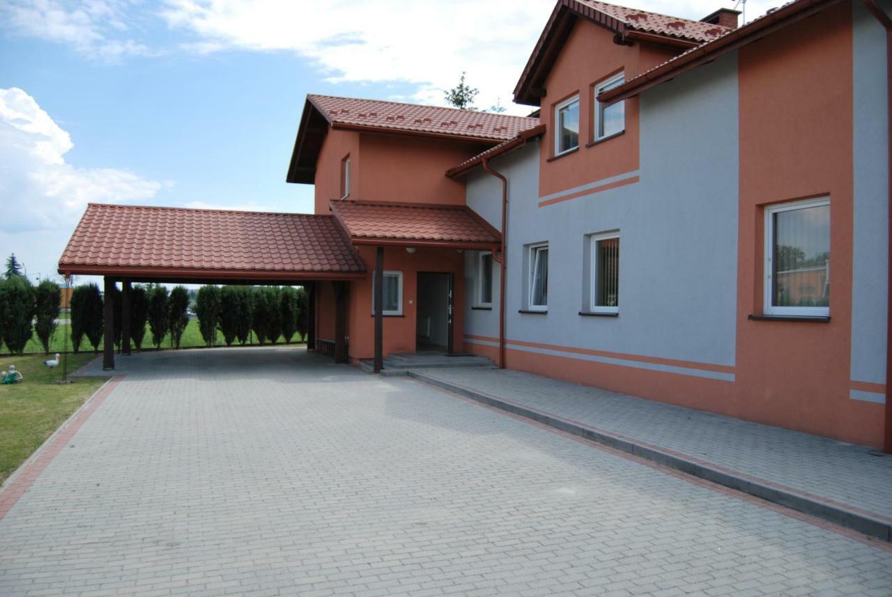 Styloweapartamenty-Кросно Экстерьер фото